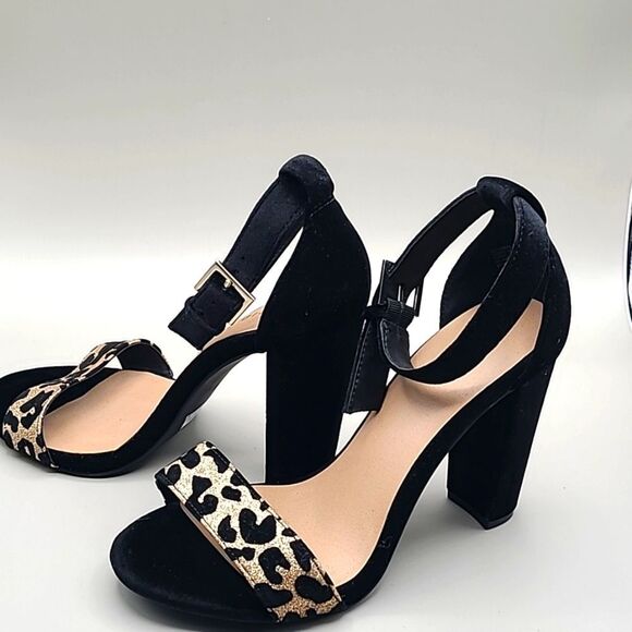 Torrid Black Velvet Ankle Strap Heels & Gold Glitter Leopard Print Peep Toe, 10W - Picture 6 of 11